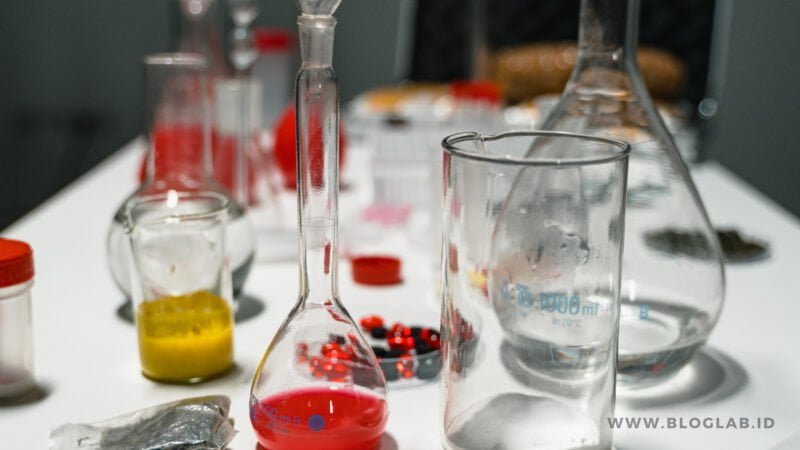 Daftar Nama Alat Gelas & Non Gelas Lab. Kimia Dan Fungsinya