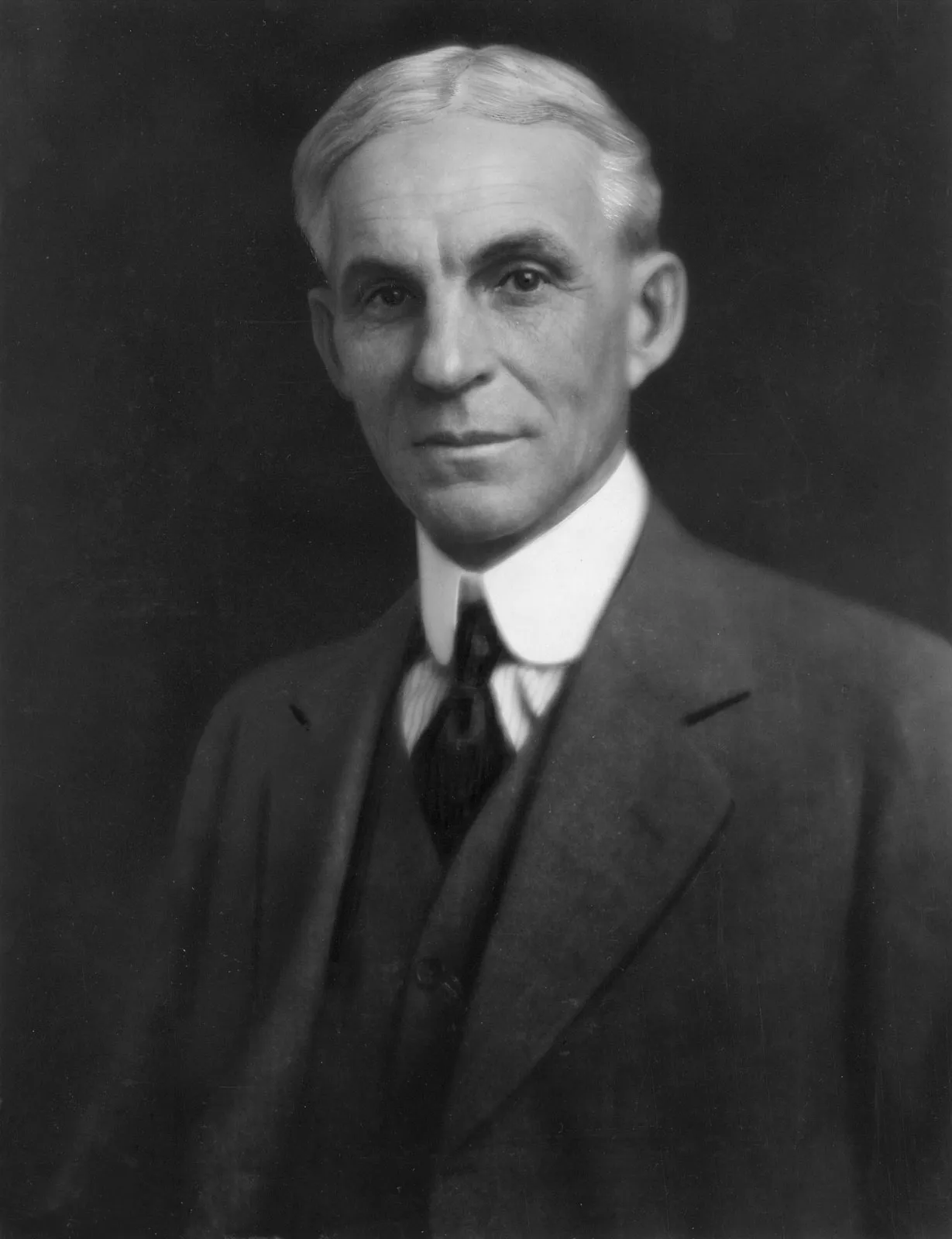 Pengertian Bensin, Sejarah, Jenis, dan Fungsinya 3 Henry Ford